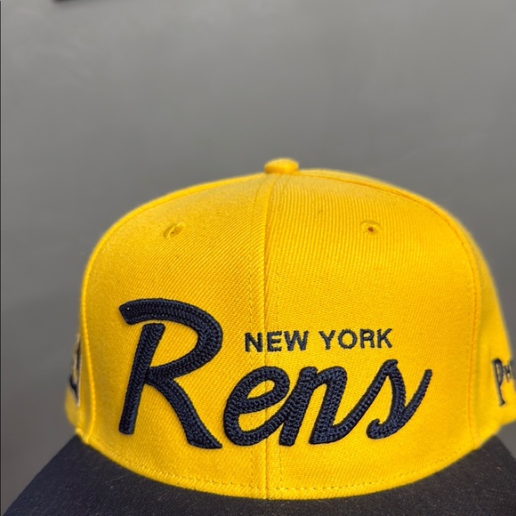 New York Rens Cap - Picture 3 of 5
